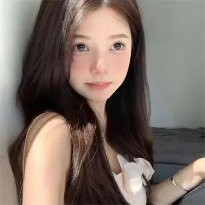她来自台北